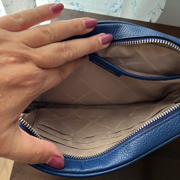 Michael Kors Blue Crossbody Bag - Picture 3 of 4